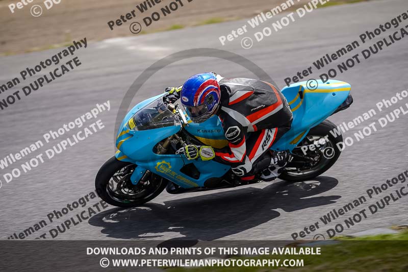 enduro digital images;event digital images;eventdigitalimages;lydden hill;lydden no limits trackday;lydden photographs;lydden trackday photographs;no limits trackdays;peter wileman photography;racing digital images;trackday digital images;trackday photos